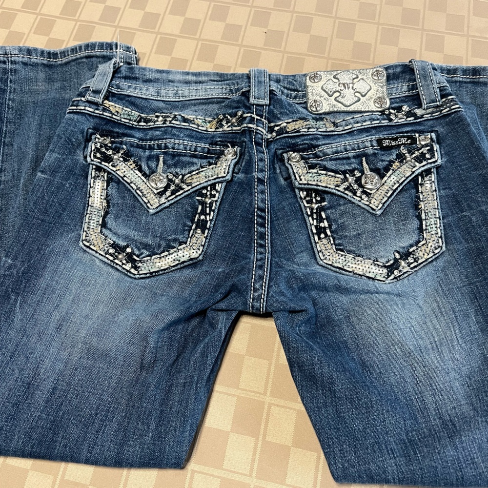 Miss Me Womens Jeans 26‎ X 25 Mid Rise Easy Cropped Flap Pocket Bling Med Wash